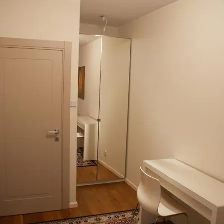 Apartament Alma *